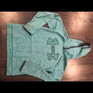 Boys under armour sweatshirt. Youth Xl.